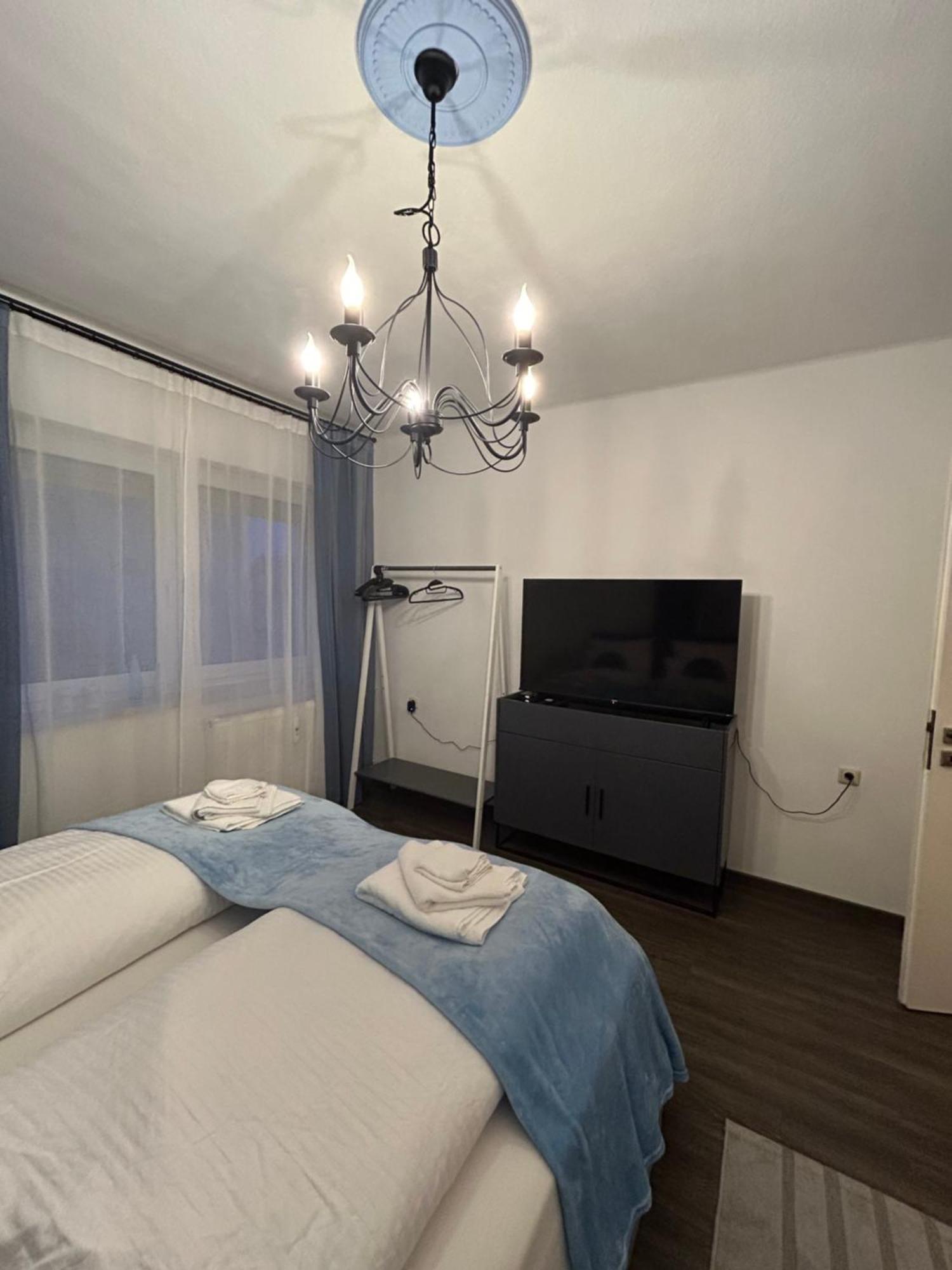 Mintara Apartment Charme Der Stadt Parkplatz Netflix Und Sky Lichtenfels  Zewnętrze zdjęcie